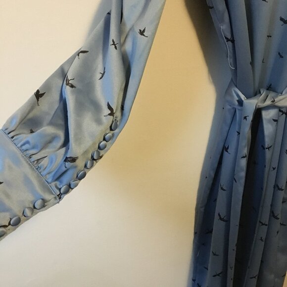 H&M Retro 70s Crane Silky Button Sleeve Belted Midi Dress - Picture 7 of 16